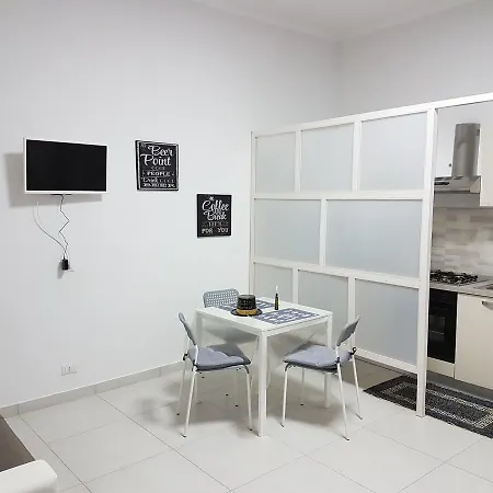 'o Vascio Vomero Lejlighed